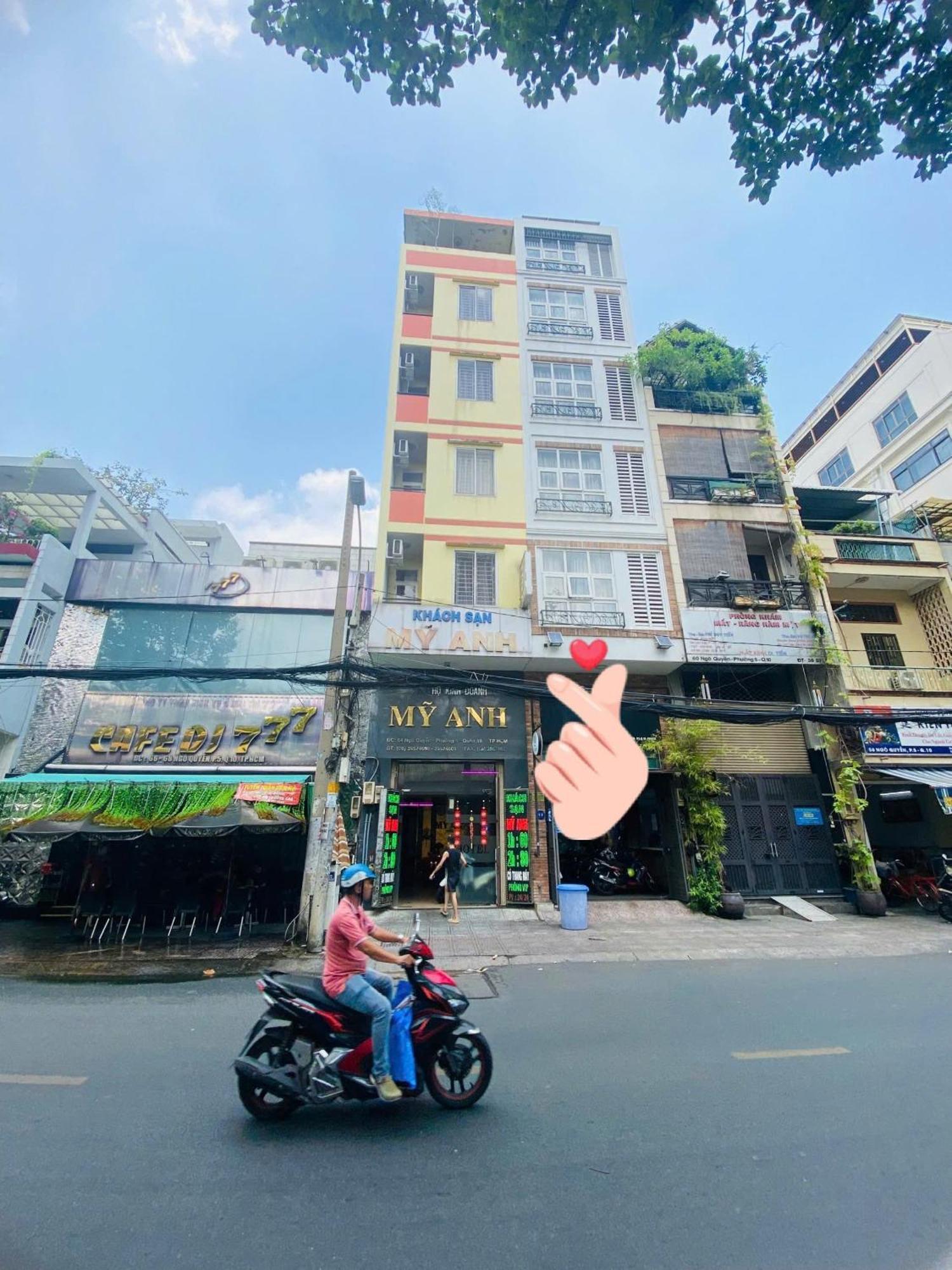 ホテル Khach San My Anh ホーチミン市 エクステリア 写真