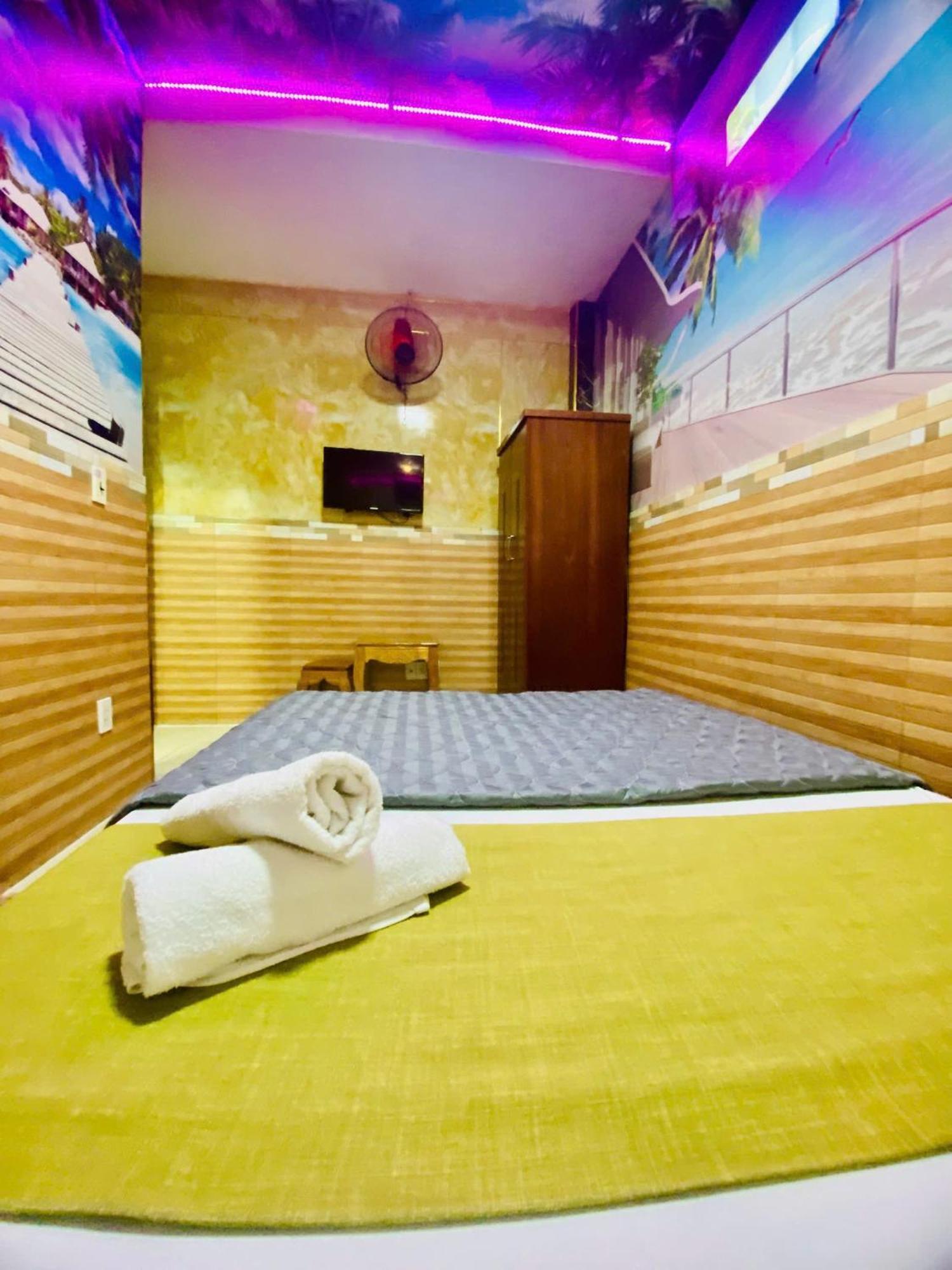 ホテル Khach San My Anh ホーチミン市 エクステリア 写真